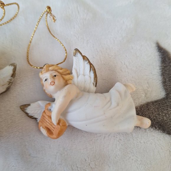 Lot of 2 Vintage Russ Berrie Porcelain Angel Christmas Tree Ornaments No. 5567 - Picture 5 of 6